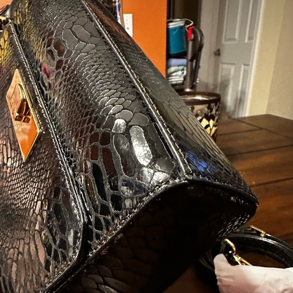 Michael Kors Satchel - Picture 7 of 15